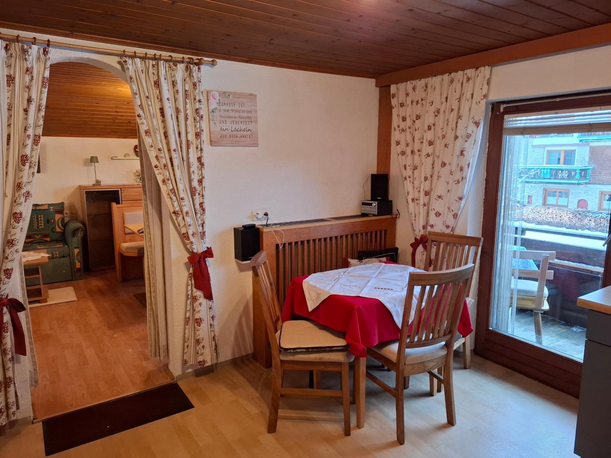 Ferienwohnung Zum Urfall -- Sommerbergbahnen Inklusive !!! Tannheim Bagian luar foto